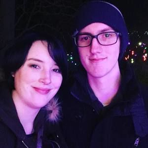 Meet your Posher, Anna victoria